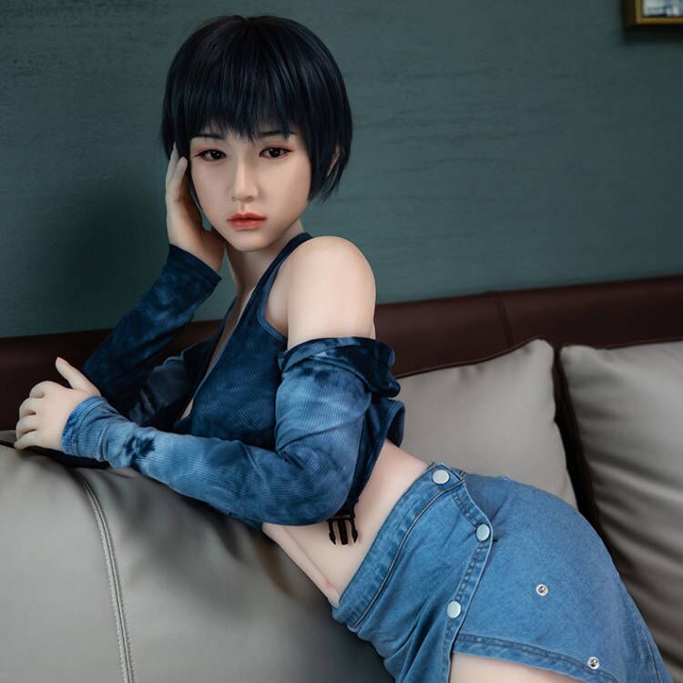 Young and pretty 160cm tall light-skinned Japanese sex doll ANDREA